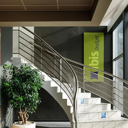 Hotel Ibis Budget Expo Berna
