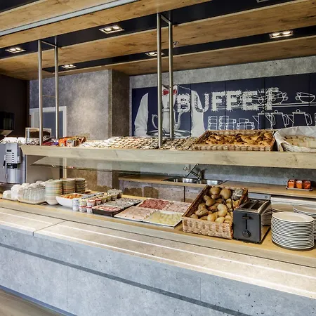 Ibis Budget Expo Berna