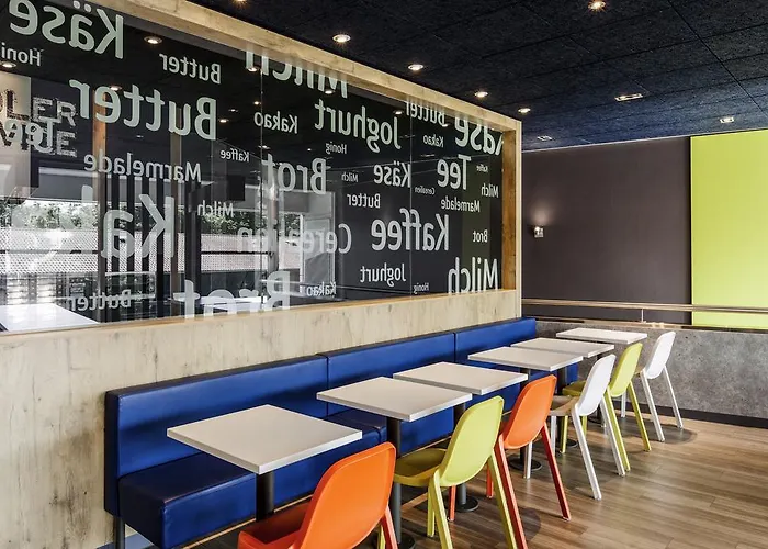 Ibis Budget Expo Hotel Berna