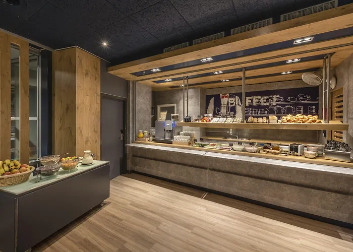 Ibis Budget Expo Hotel