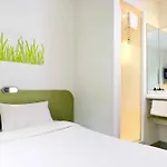 Hotel Ibis Budget Expo Berna