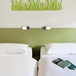 Hotel Ibis Budget Expo Berna