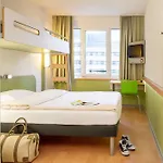 Ibis Budget Expo *